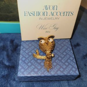 Vintage Avon Pin